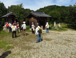 岡之山公園～水車のある庭園.JPG