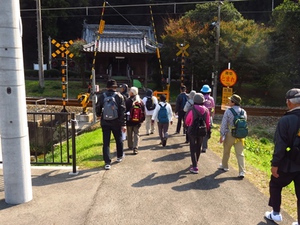 犬次神社.JPG